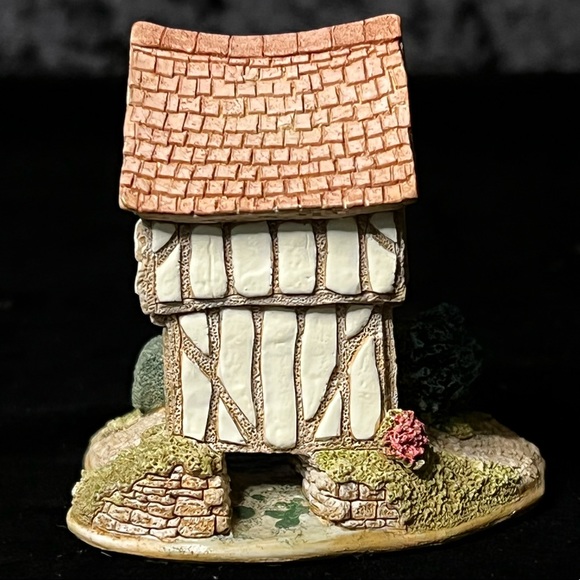 Lilliput | Hampton Moat | Collectors' Club - Picture 6 of 7